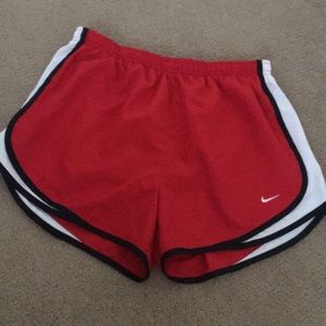 Nike Women’s Tempo Shorts